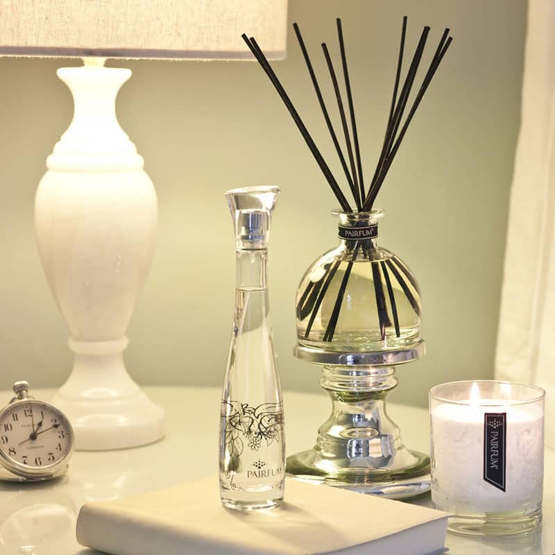bedroom-large-reed-diffuser-bell-perfumed-candle-room-spray